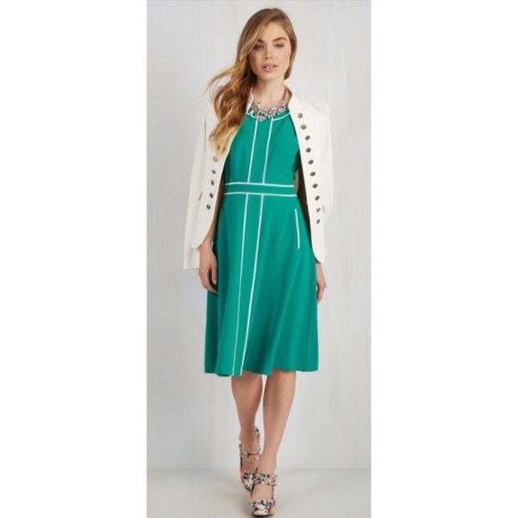 Modcloth Dresses & Skirts - ModCloth Reporter Dress Jade Green Midi Pockets